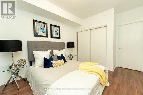 305 - 408 Browns Line, Toronto (Alderwood), ON - Indoor Photo Showing Bedroom