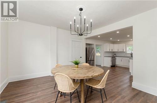 318 High Street, Moncton, NB - Indoor Photo Showing Dining Room