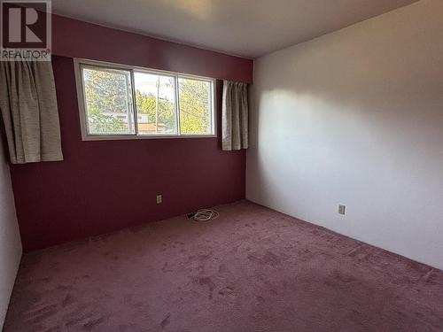 4833 Loen Avenue, Terrace, BC - Indoor Photo Showing Other Room