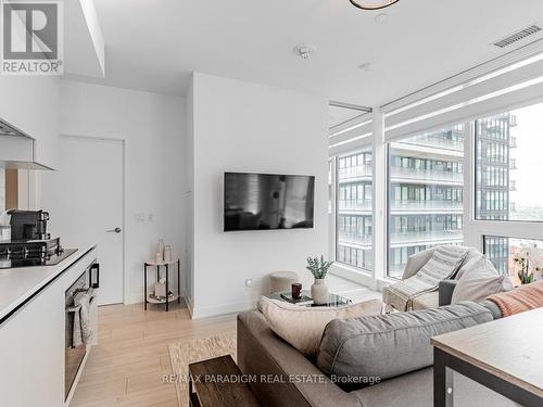 2709 - 55 Mercer Street, Toronto, ON - Indoor Photo Showing Living Room