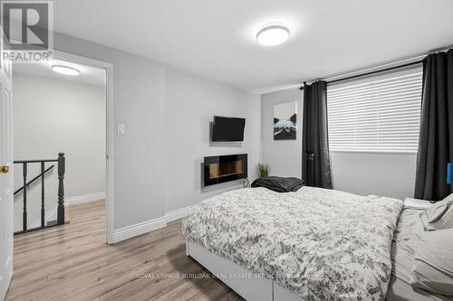 55 - 120 Quigley Road, Hamilton (Vincent), ON - Indoor Photo Showing Bedroom