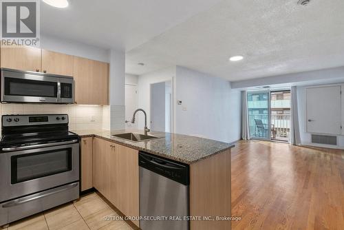 908 - 105 Victoria Street, Toronto, ON - Indoor Photo Showing Kitchen With Stainless Steel Kitchen