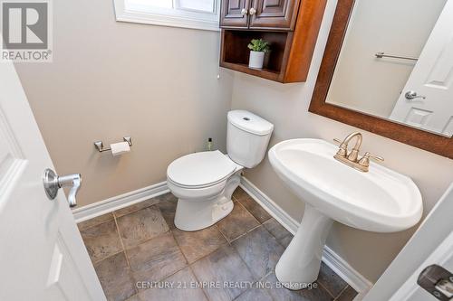 31 Zachary Drive, Brampton (Snelgrove), ON - Indoor Photo Showing Bathroom