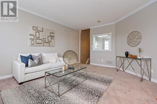 31 Zachary Drive, Brampton (Snelgrove), ON - Indoor Photo Showing Living Room