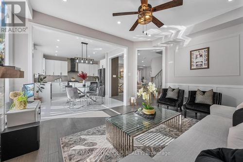 93 Truro Circle, Brampton (Northwest Brampton), ON - Indoor Photo Showing Living Room