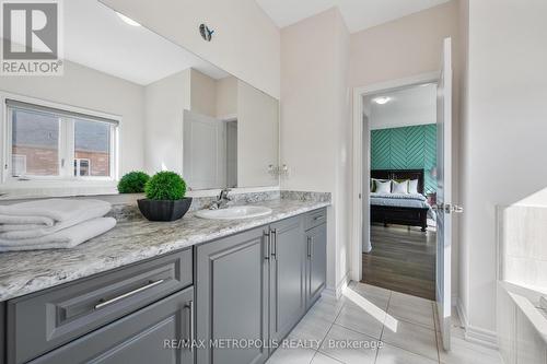 93 Truro Circle, Brampton (Northwest Brampton), ON - Indoor Photo Showing Bathroom