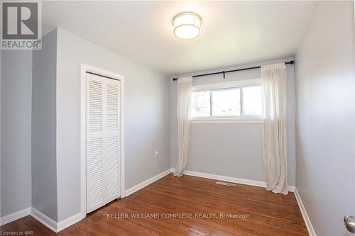 78 Gram Avenue, Welland, ON - Indoor Photo Showing Other Room