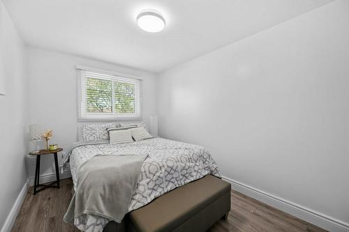 120 Quigley Road|Unit #55, Hamilton, ON - Indoor Photo Showing Bedroom