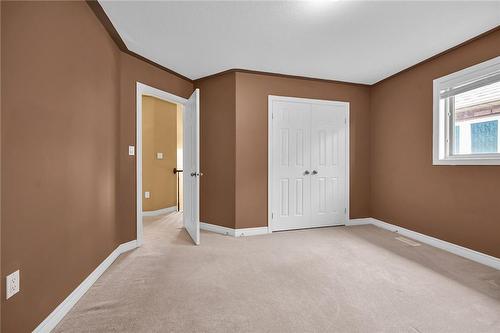 61 Provident Way, Hamilton, ON - Indoor Photo Showing Other Room