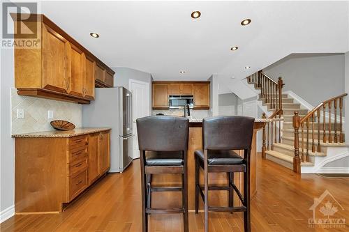 130 Tandalee Crescent, Ottawa, ON - Indoor Photo Showing Kitchen