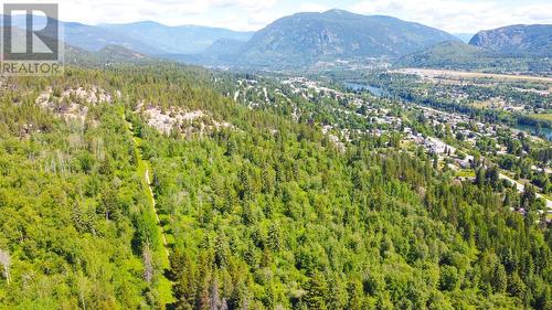 3300 10Th  Avenue, Castlegar, BC 