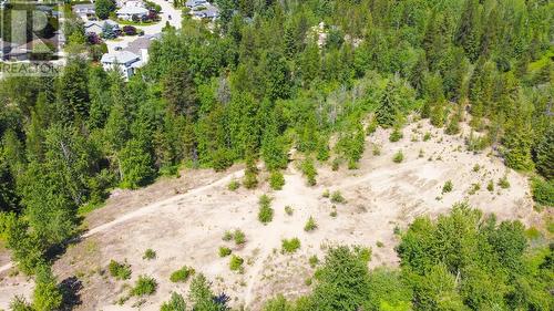 3300 10Th  Avenue, Castlegar, BC 