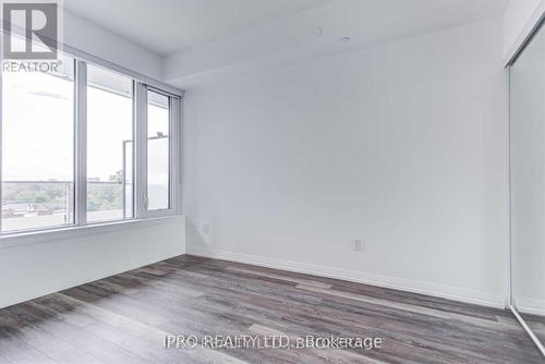 709 - 75 Canterbury Place, Toronto (Willowdale West), ON - Indoor Photo Showing Other Room