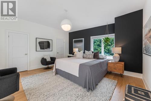 1 Hunt Club Drive, Toronto (Birchcliffe-Cliffside), ON - Indoor Photo Showing Bedroom