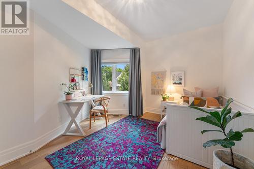 1 Hunt Club Drive, Toronto (Birchcliffe-Cliffside), ON - Indoor Photo Showing Bedroom