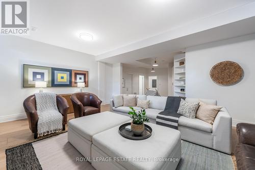 1 Hunt Club Drive, Toronto (Birchcliffe-Cliffside), ON - Indoor Photo Showing Living Room