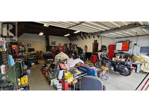 321 Kimberley  N Avenue, Greenwood, BC - Indoor Photo Showing Garage