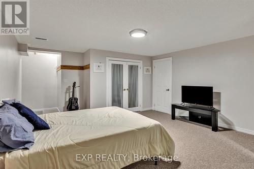 37 Waite Road, Kawartha Lakes, ON - Indoor Photo Showing Bedroom