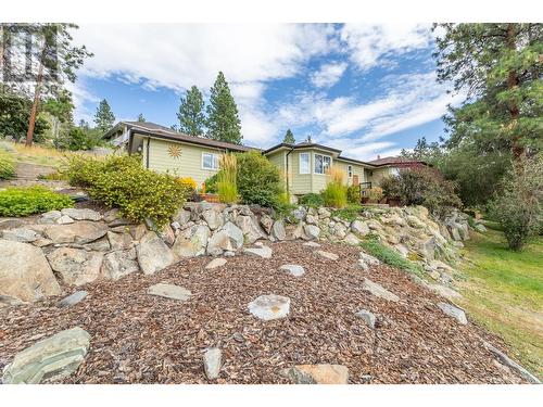 12700 Morrow Avenue, Summerland, BC - Outdoor