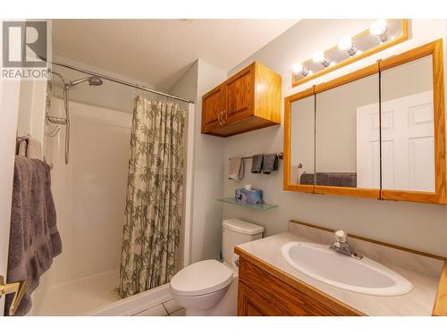 12700 Morrow Avenue, Summerland, BC - Indoor Photo Showing Bathroom