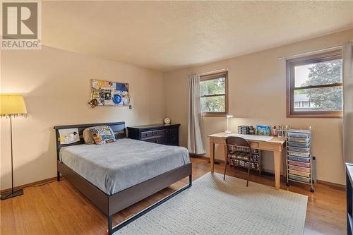 14 Westview Place, Brockville, ON - Indoor Photo Showing Bedroom