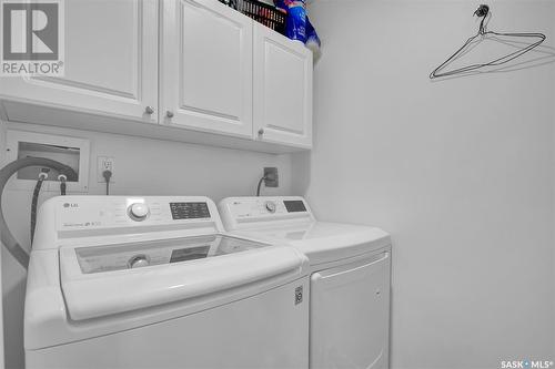 4822 Queen Street, Regina, SK - Indoor Photo Showing Laundry Room