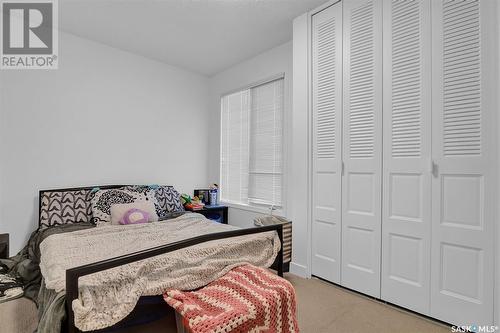 4822 Queen Street, Regina, SK - Indoor Photo Showing Bedroom