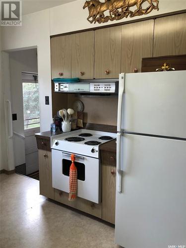 234 Northern Avenue, Canora, SK - Indoor Photo Showing Kitchen