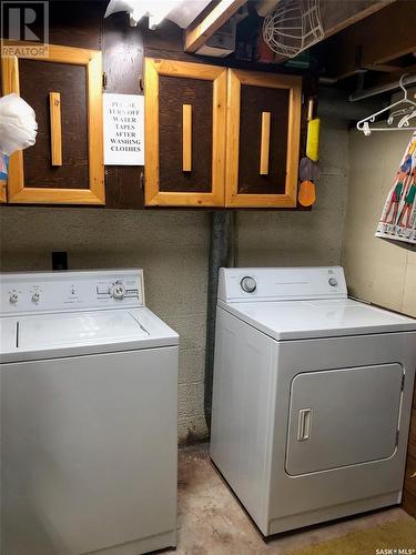 234 Northern Avenue, Canora, SK - Indoor Photo Showing Laundry Room