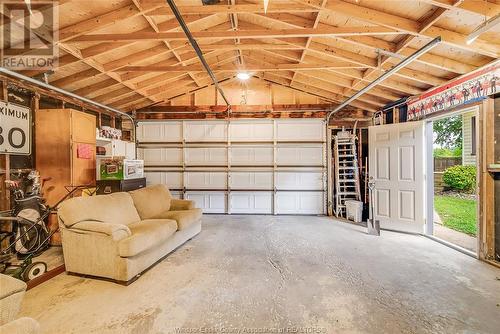 3001 Dandurand, Windsor, ON - Indoor Photo Showing Garage