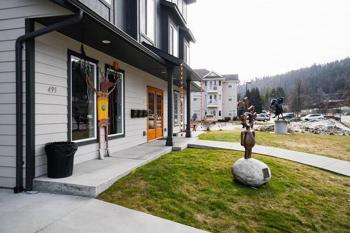 495 Columbia Avenue, South Castlegar, BC 