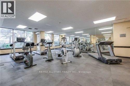 503 - 633 Bay Street, Toronto (Bay Street Corridor), ON - Indoor Photo Showing Gym Room