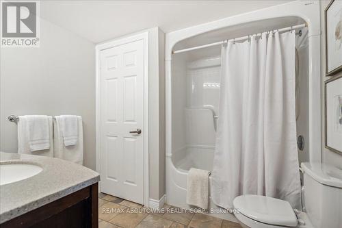 305 - 4005 Kilmer Drive, Burlington (Tansley), ON - Indoor Photo Showing Bathroom