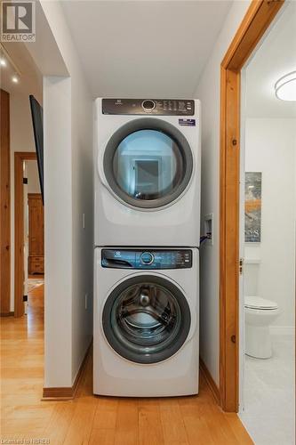 571B Regal Road, North Bay, ON - Indoor Photo Showing Laundry Room