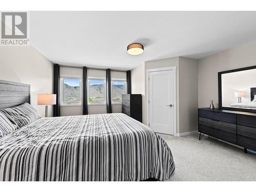 115-1951 Qu'Appelle Blvd, Kamloops, BC - Indoor Photo Showing Bedroom