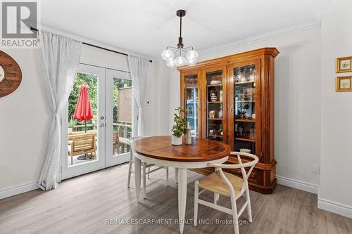 145 Ironwood Road, Guelph (Hanlon Creek), ON - Indoor Photo Showing Dining Room