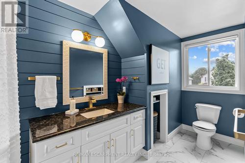 145 Ironwood Road, Guelph (Hanlon Creek), ON - Indoor Photo Showing Bathroom