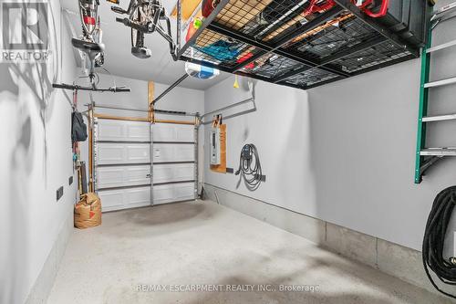 145 Ironwood Road, Guelph (Hanlon Creek), ON - Indoor Photo Showing Garage