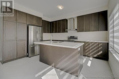 277 Danny Wheeler Boulevard, Georgina (Keswick North), ON - Indoor Photo Showing Kitchen