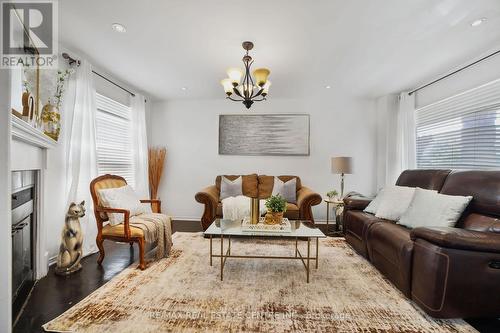 69 Wooliston Crescent, Brampton (Fletcher'S West), ON - Indoor Photo Showing Living Room