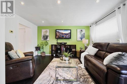 69 Wooliston Crescent, Brampton (Fletcher'S West), ON - Indoor Photo Showing Living Room