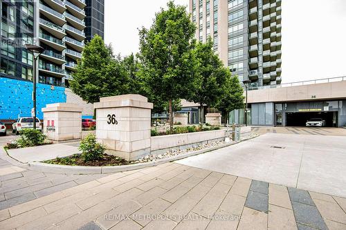 1305 - 36 Park Lawn Road, Toronto (Mimico), ON - Outdoor