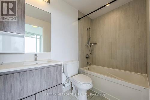 1305 - 36 Park Lawn Road, Toronto (Mimico), ON - Indoor Photo Showing Bathroom