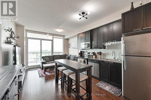 1606 - 1328 Birchmount Road, Toronto (Wexford-Maryvale), ON - Indoor Photo Showing Kitchen With Stainless Steel Kitchen With Upgraded Kitchen