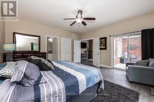 78 Fairway Crescent, Wasaga Beach, ON - Indoor Photo Showing Bedroom