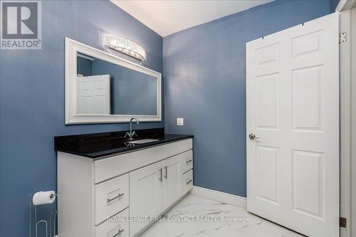 78 Fairway Crescent, Wasaga Beach, ON - Indoor Photo Showing Bathroom