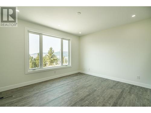 2737 Peregrine Way, Merritt, BC - Indoor Photo Showing Other Room