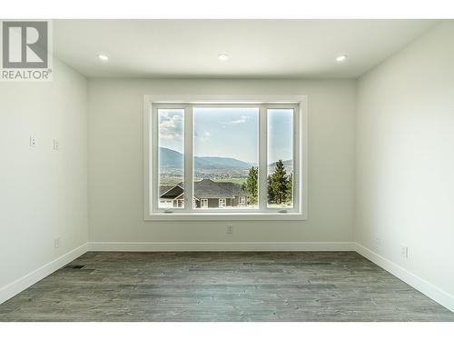 2737 Peregrine Way, Merritt, BC - Indoor Photo Showing Other Room