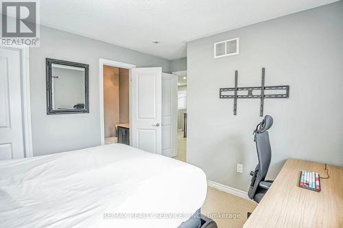 65 Lola Crescent, Brampton (Northwest Brampton), ON - Indoor Photo Showing Bedroom