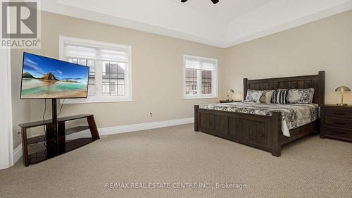 8 Coach House Court, Brampton (Credit Valley), ON - Indoor Photo Showing Bedroom